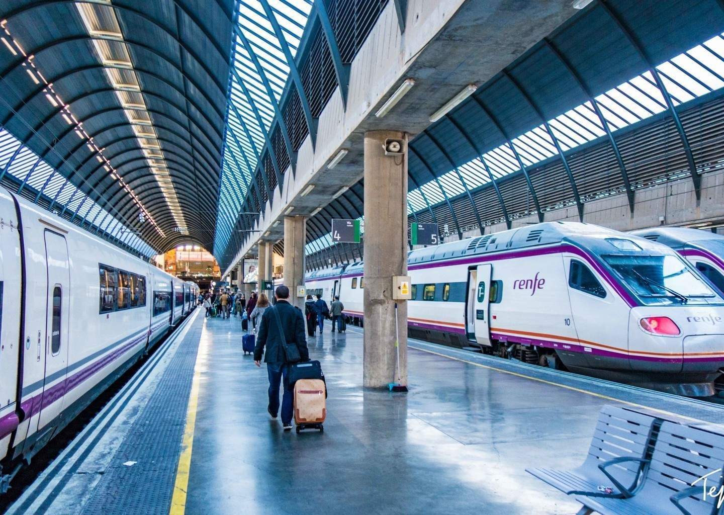 High Speed Rail Review: Renfe Preferred (Business) Class Madrid-Seville