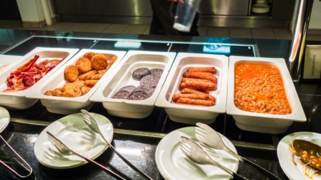Hilton T5_breakfast (8)