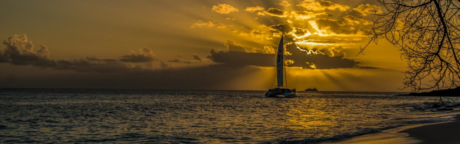 Picture of the Week: Sailing Sunsets