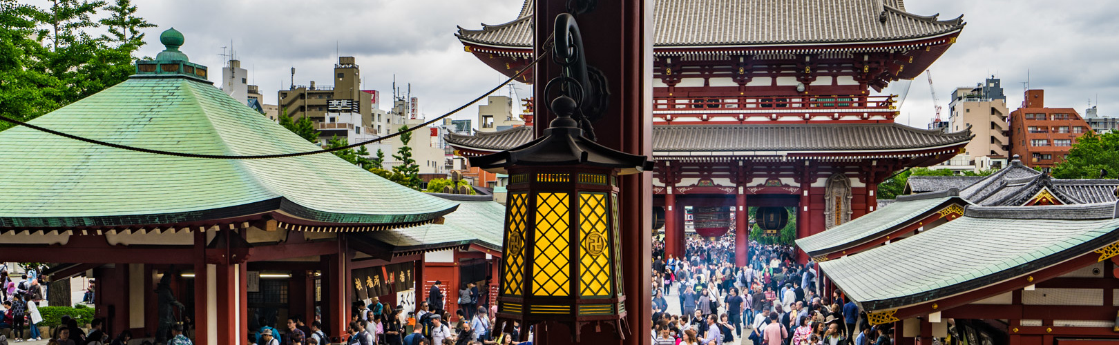 A Tourist’s View of Tokyo: Sunday in Asakusa