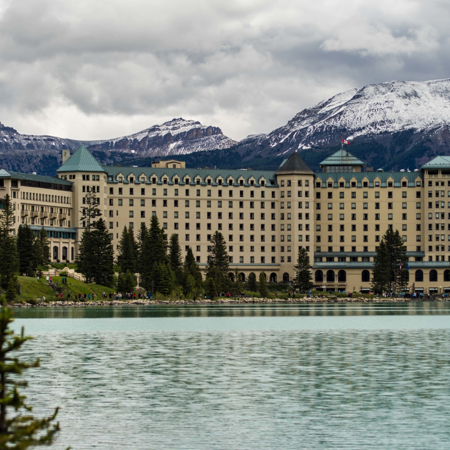 Отель Fairmont Chateau Lake Louise