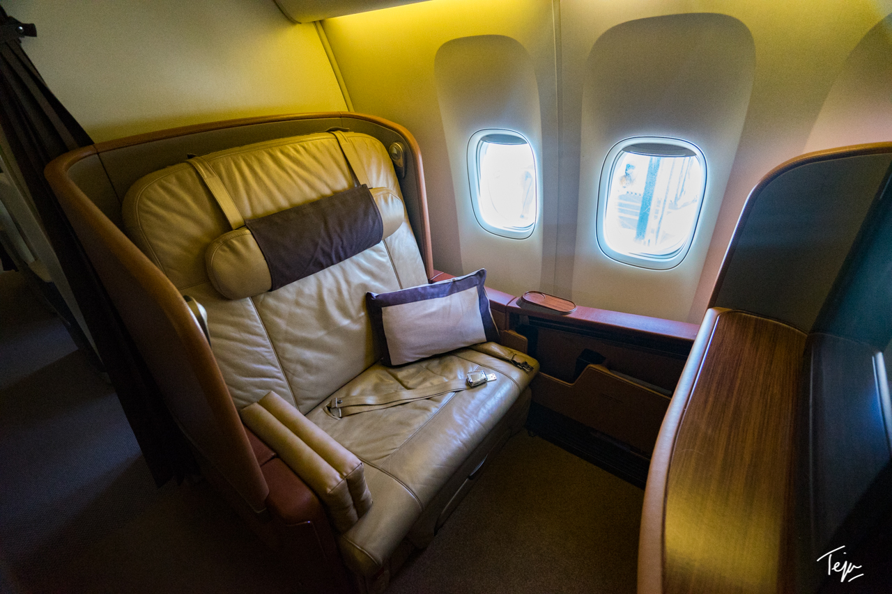 Singapore Airlines 777 First Class Melbourne – Singapore